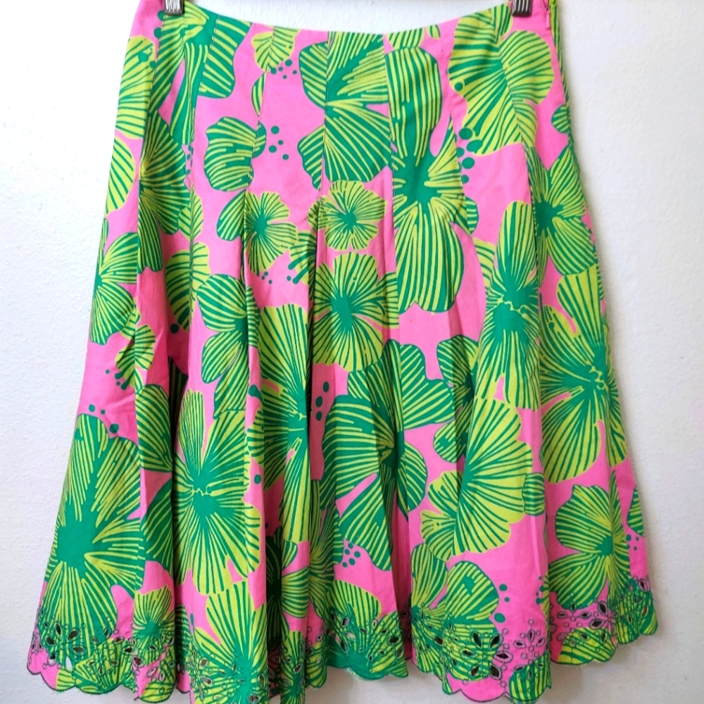 Lilly Pulitzer Skirt. Plisse. Green Pink Floral Scallop Eyelet Hem Size 8